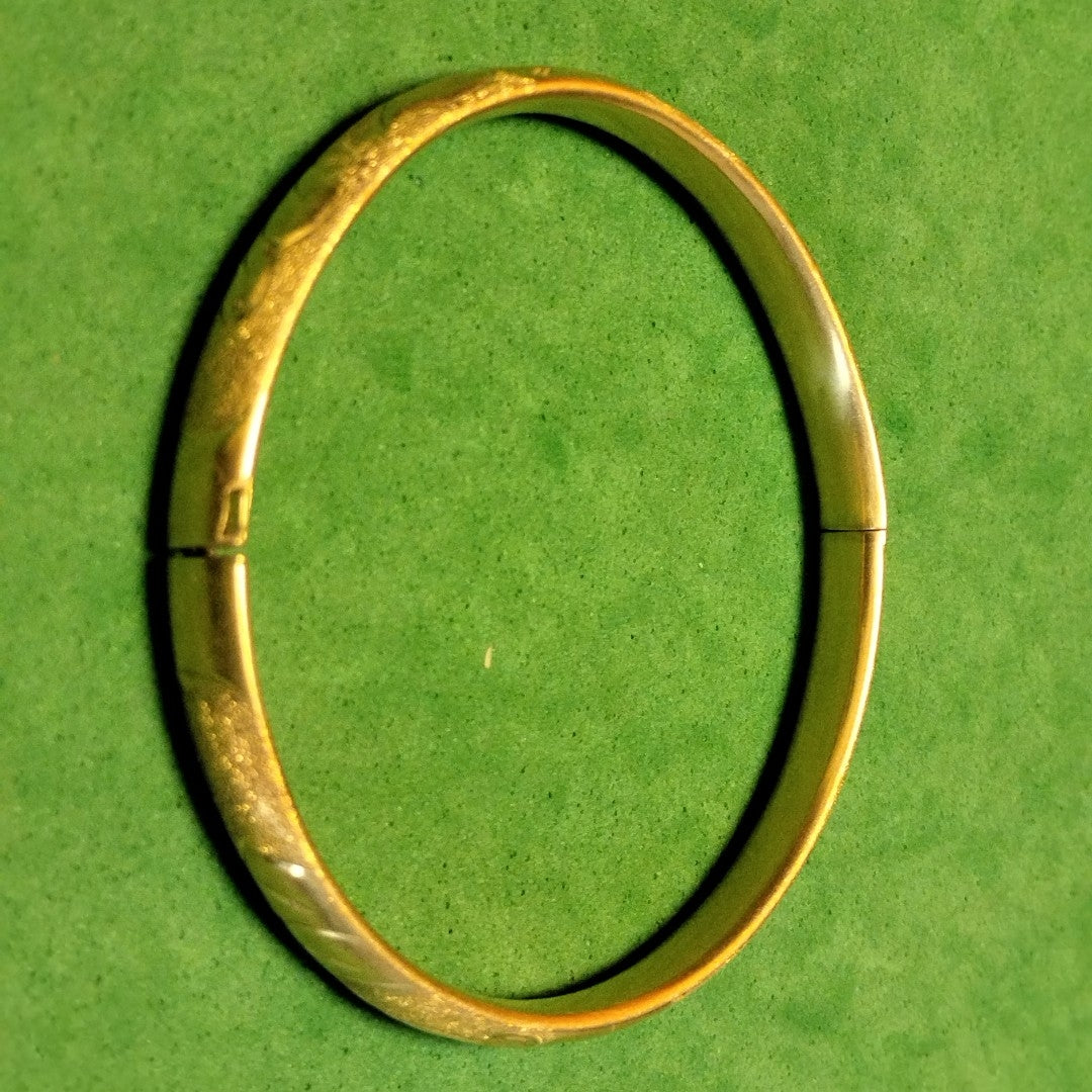 PULSERA RIGIDA ORO 14 K 13.3 GRMS (SEMINUEVO)