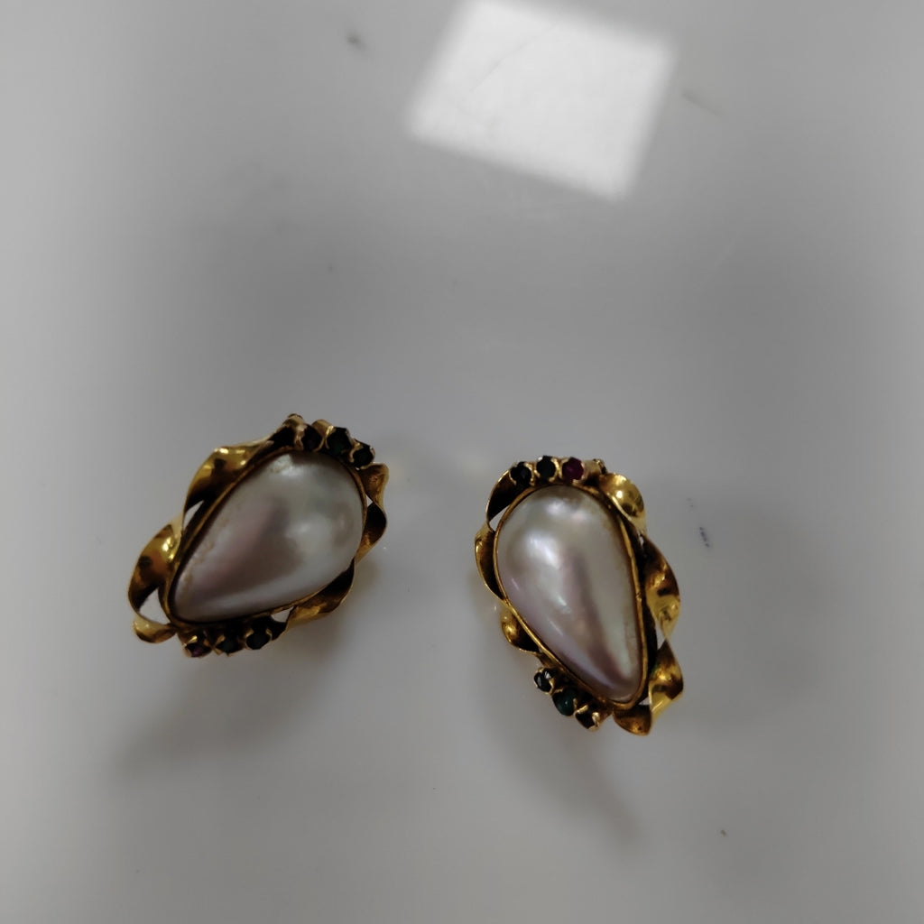 ARETES PAR ORO 14 K 9.9 GRMS (SEMINUEVO)