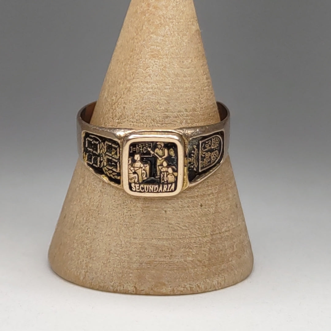 ANILLO DE GRADUACIÓN ORO 8 K 2,50 GRMS (SEMINUEVO)