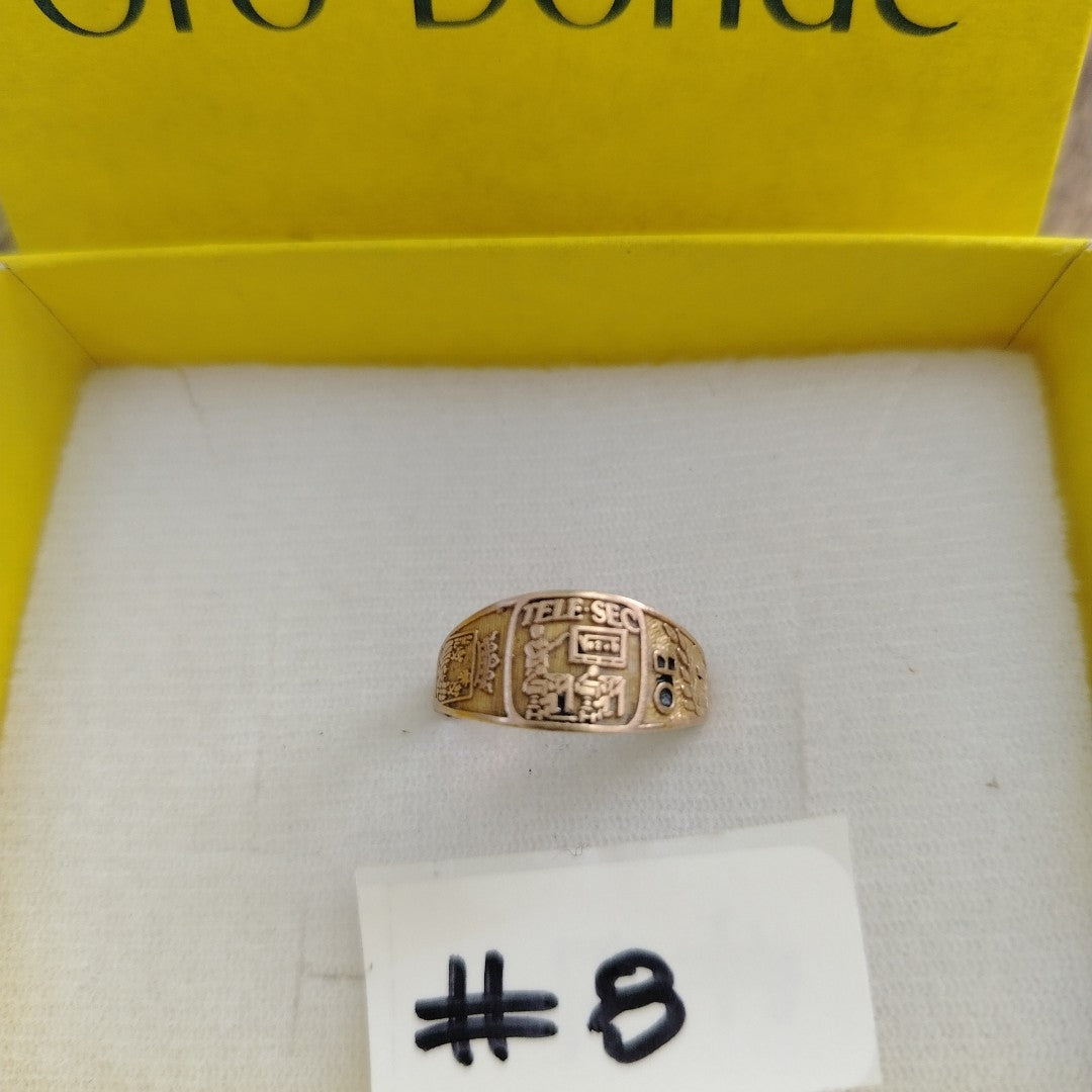 ANILLO DE GRADUACIÓN ORO 8 K 1.3 GRMS (SEMINUEVO)