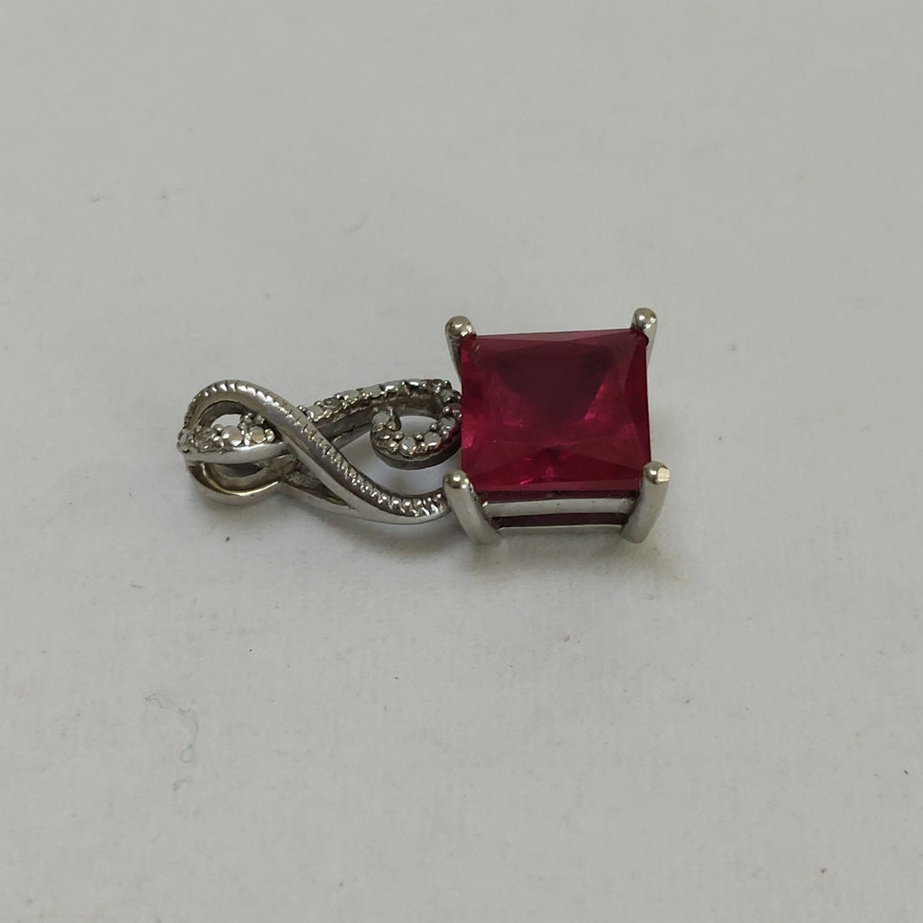 DIJE ORO BLANCO 10 K 1,70 GRMS (SEMINUEVO)