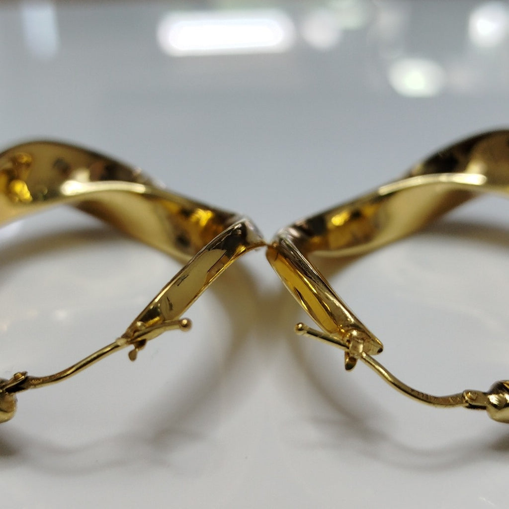 ARRACADAS PAR ORO 14 K 8.8 GRMS (SEMINUEVO)