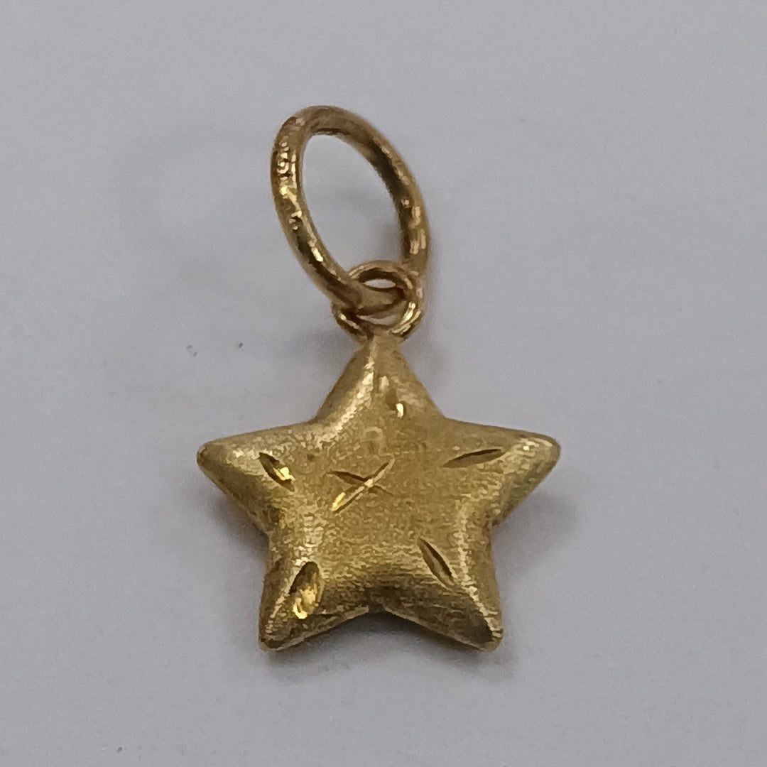 DIJE ORO 10 K 0.7 GRMS (SEMINUEVO)