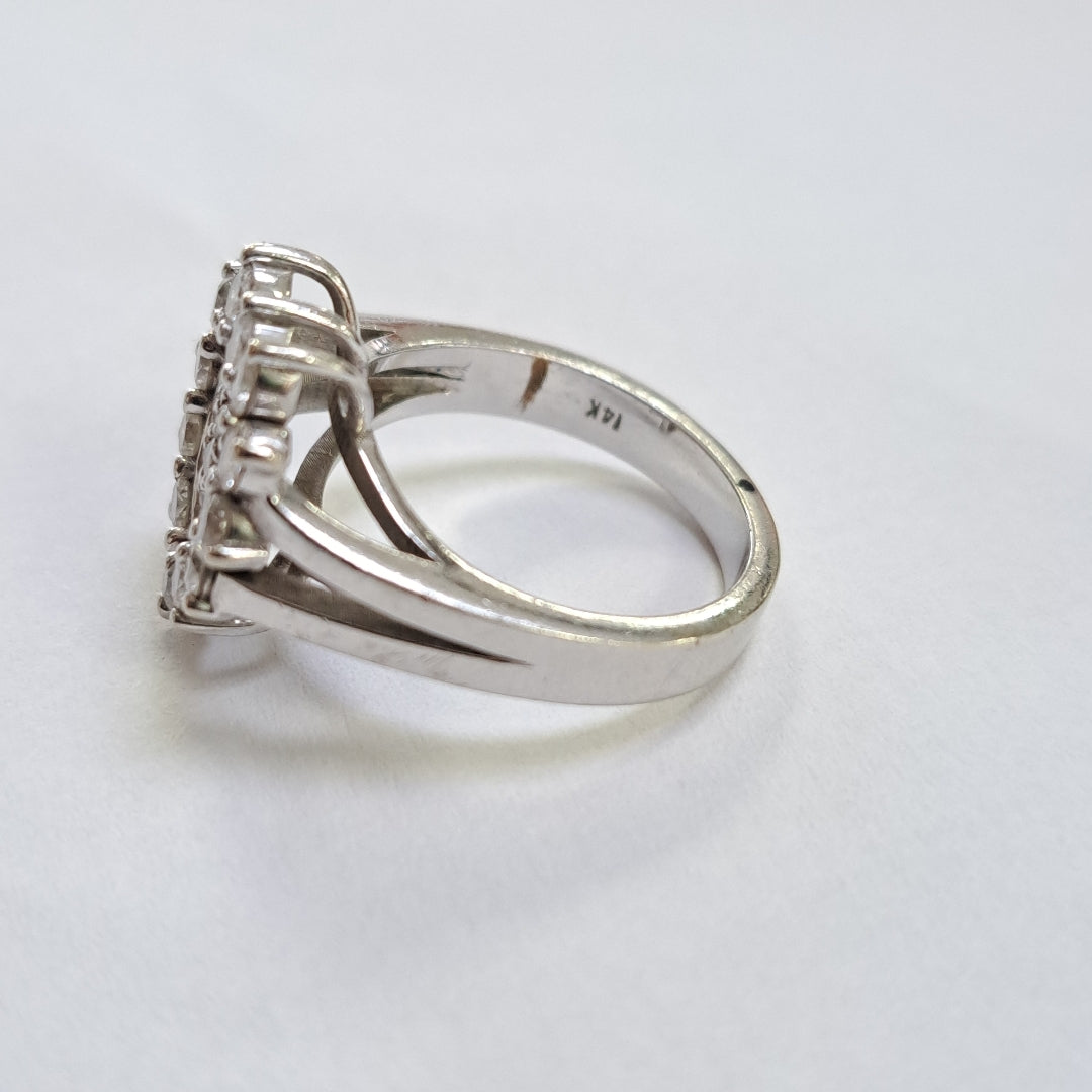 ANILLITO ORO BLANCO 14 K 6.6 GRMS (SEMINUEVO)