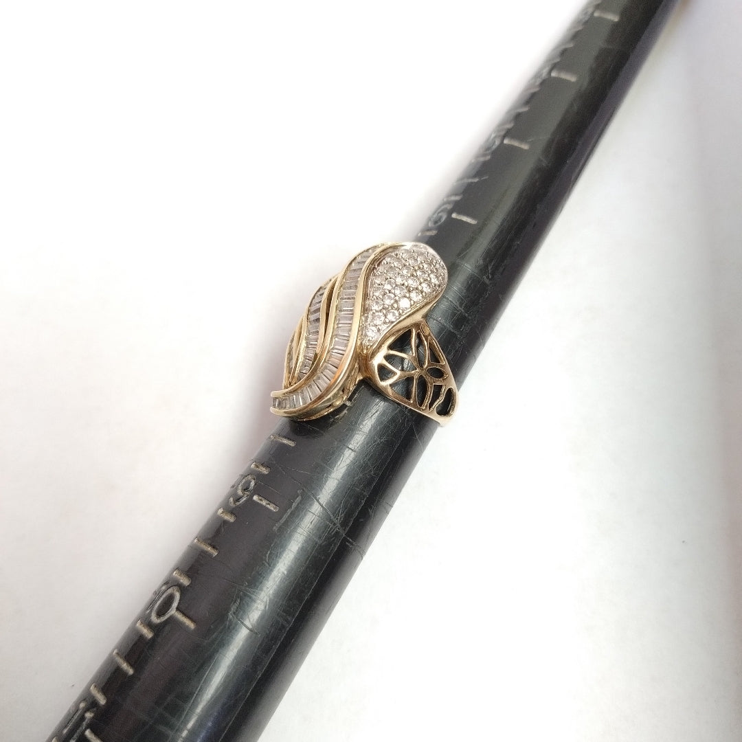 ANILLO ORO 10 K 7.5 GRMS (SEMINUEVO)