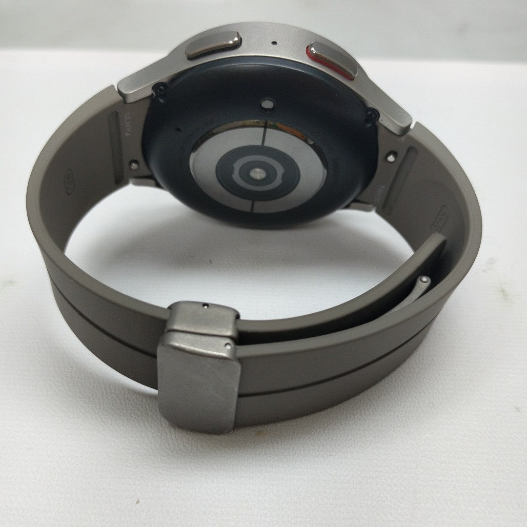 SMARTWATCH SAMSUNG GALAXY WATCH 5 PRO SM-R920 45 MM GPS (SEMINUEVO)