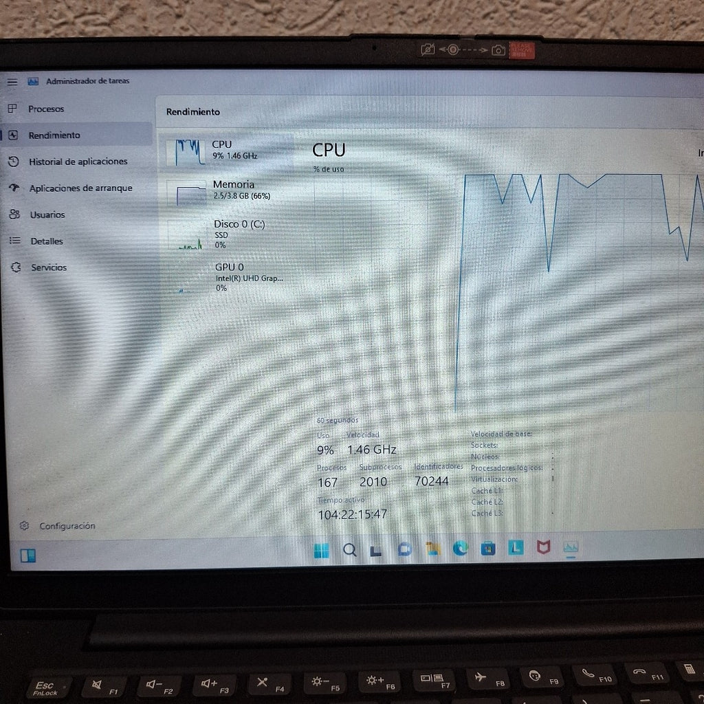 LAPTOP LENOVO V14 G2 IJL (2024) 128 GB SSD 4 GB RAM (SEMINUEVO)