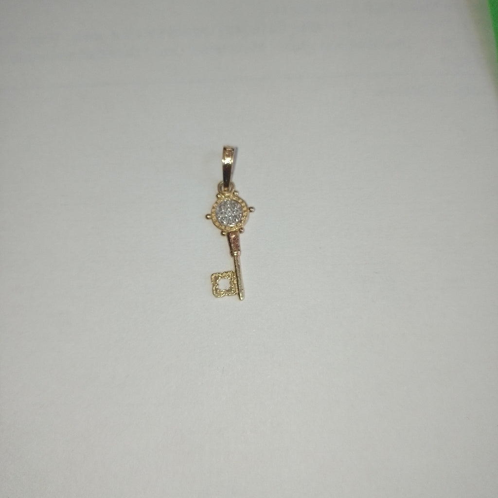 DIJE ORO 10 K 0.4 GRMS (SEMINUEVO)