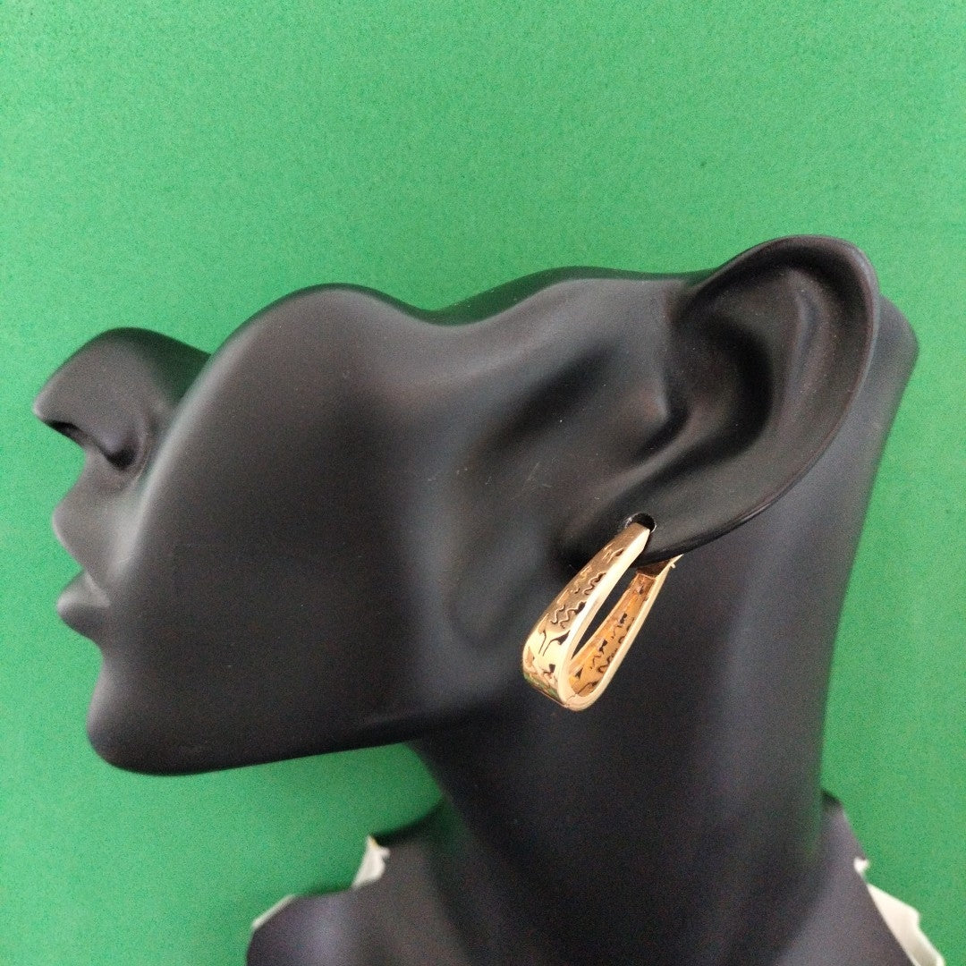 ARETES PAR ORO 18 K 6.6 GRMS (SEMINUEVO)