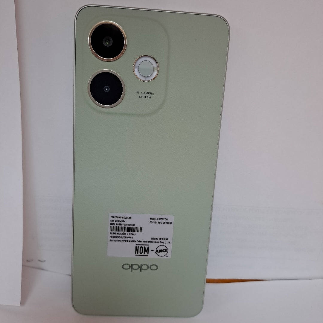CELULAR OPPO A5 PRO CPH2711 (2025) 256 GB 8 GB RAM (SEMINUEVO)