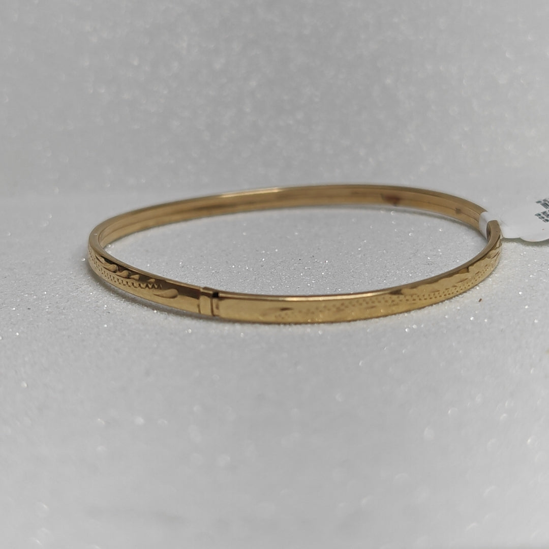PULSERA RIGIDA ORO 10 K 4.9 GRMS (SEMINUEVO)