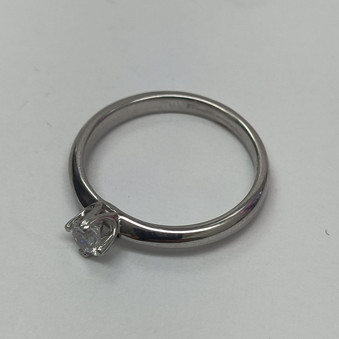 SOLITARIO ORO, ORO BLANCO 14 K 2.7 GRMS (SEMINUEVO)