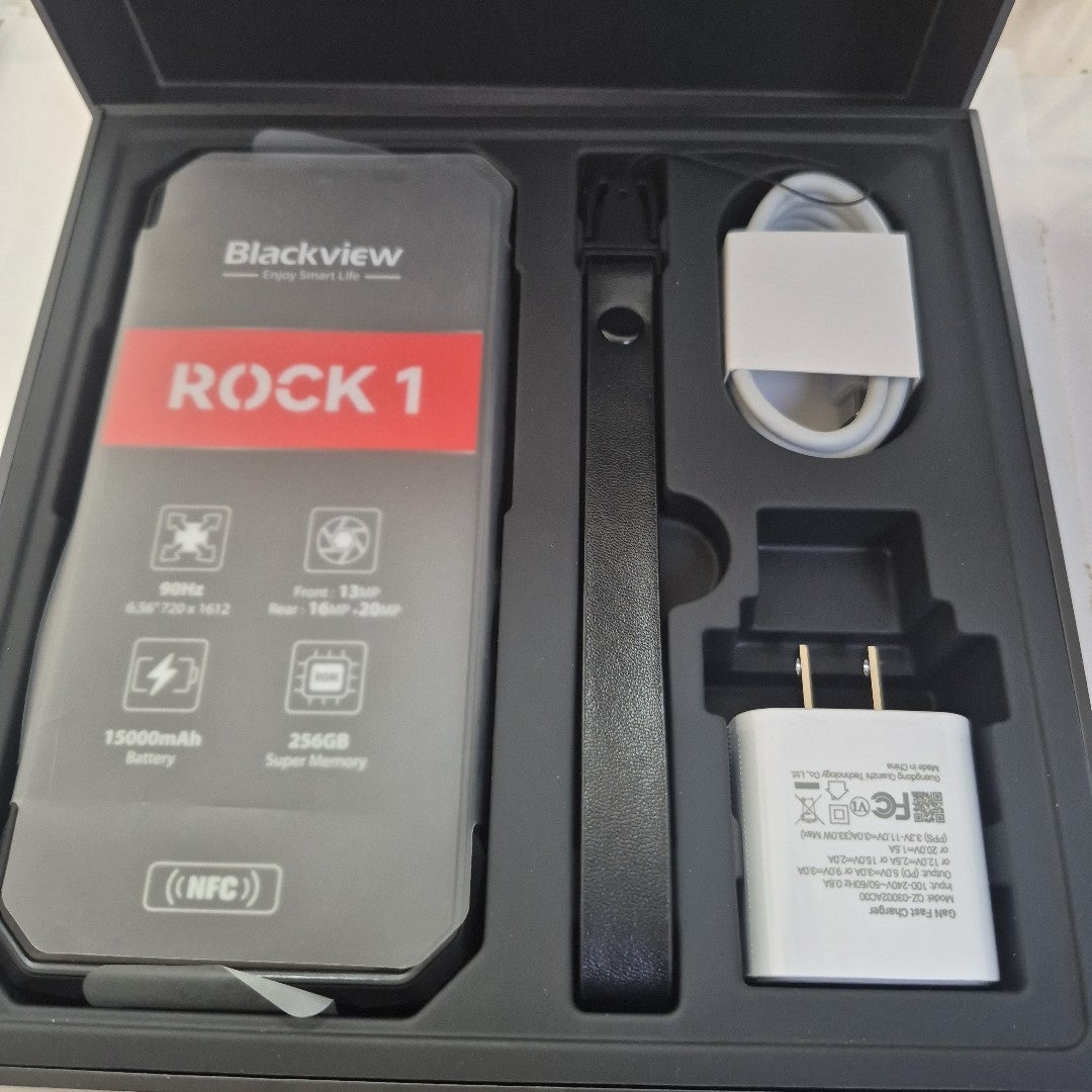 CELULAR BLACKVIEW ROCK 1 256 GB 16 GB RAM (SEMINUEVO)