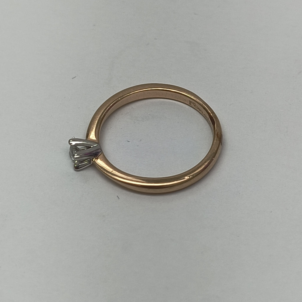 SOLITARIO ORO 14 K 2.4 GRMS (SEMINUEVO)
