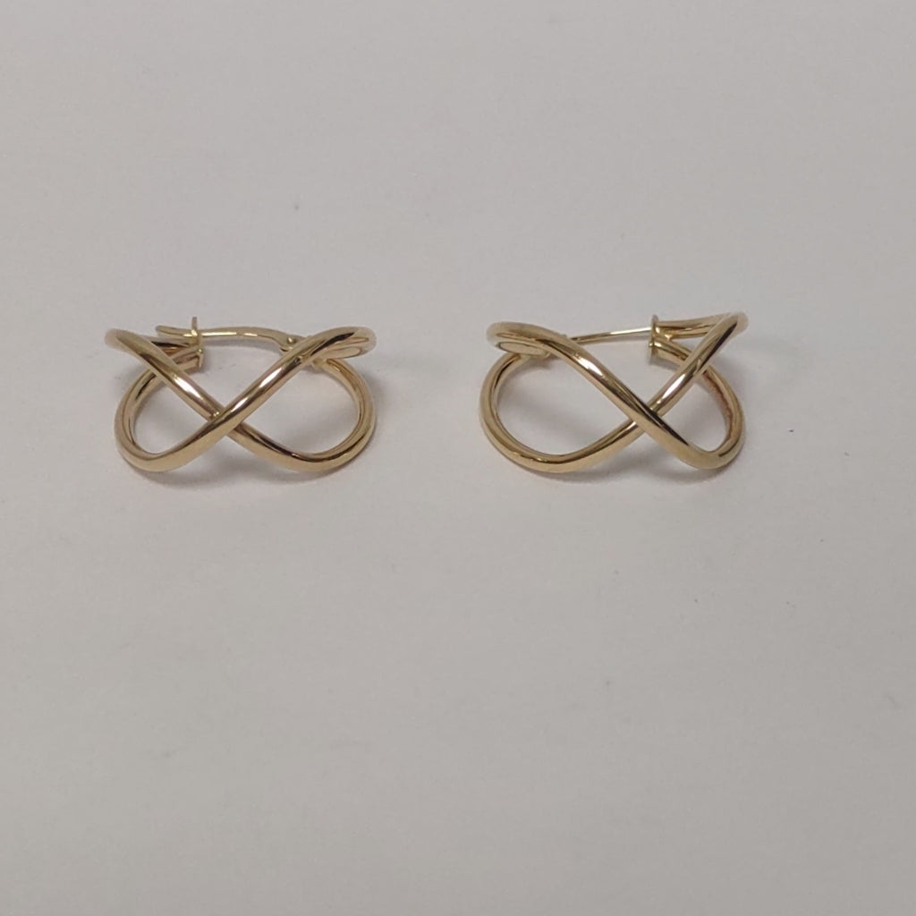 ARETES PAR ORO 14 K 2 GRMS (SEMINUEVO)