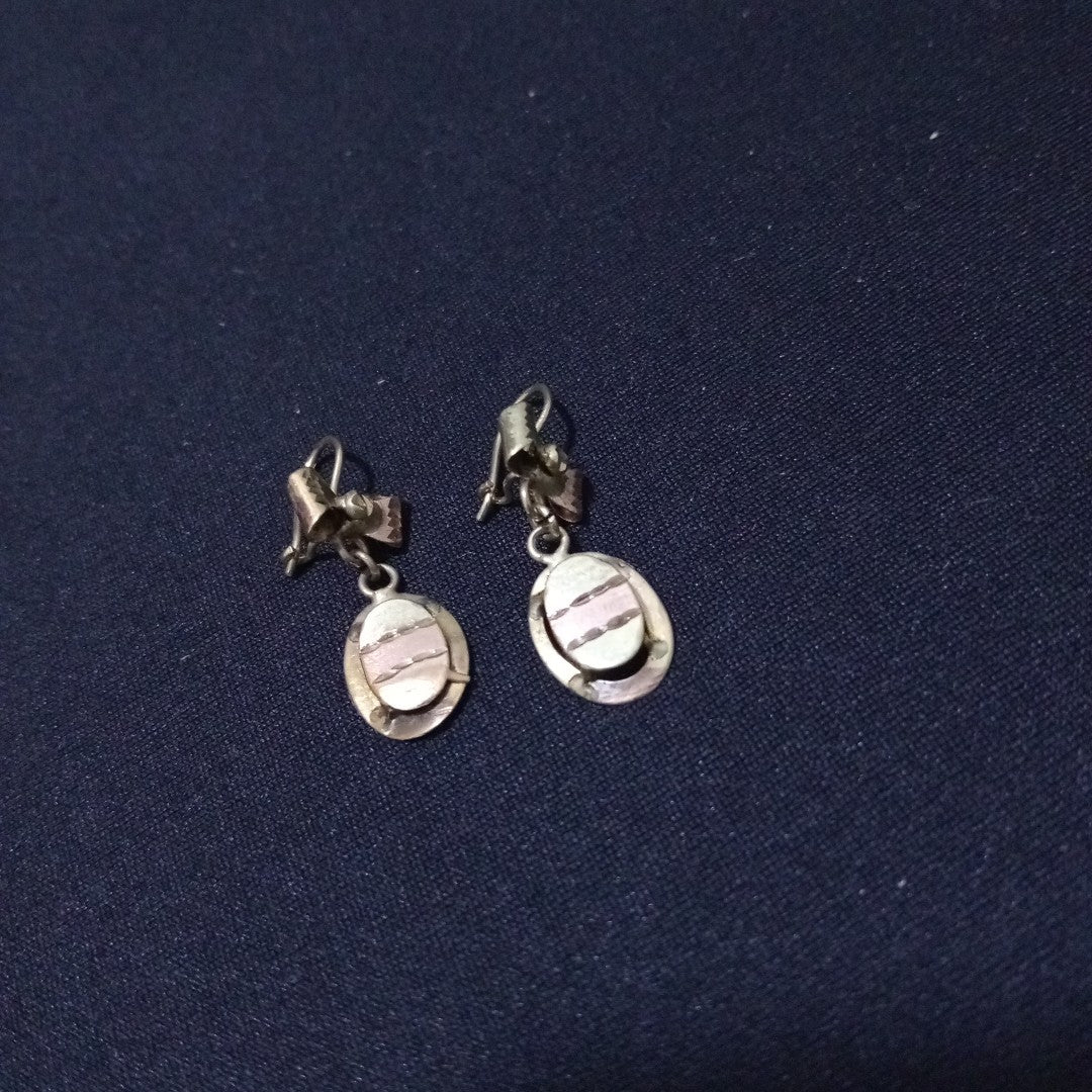 ARETES PAR ORO,ORO COMBINADO 10 K 2,30 GRMS (SEMINUEVO)