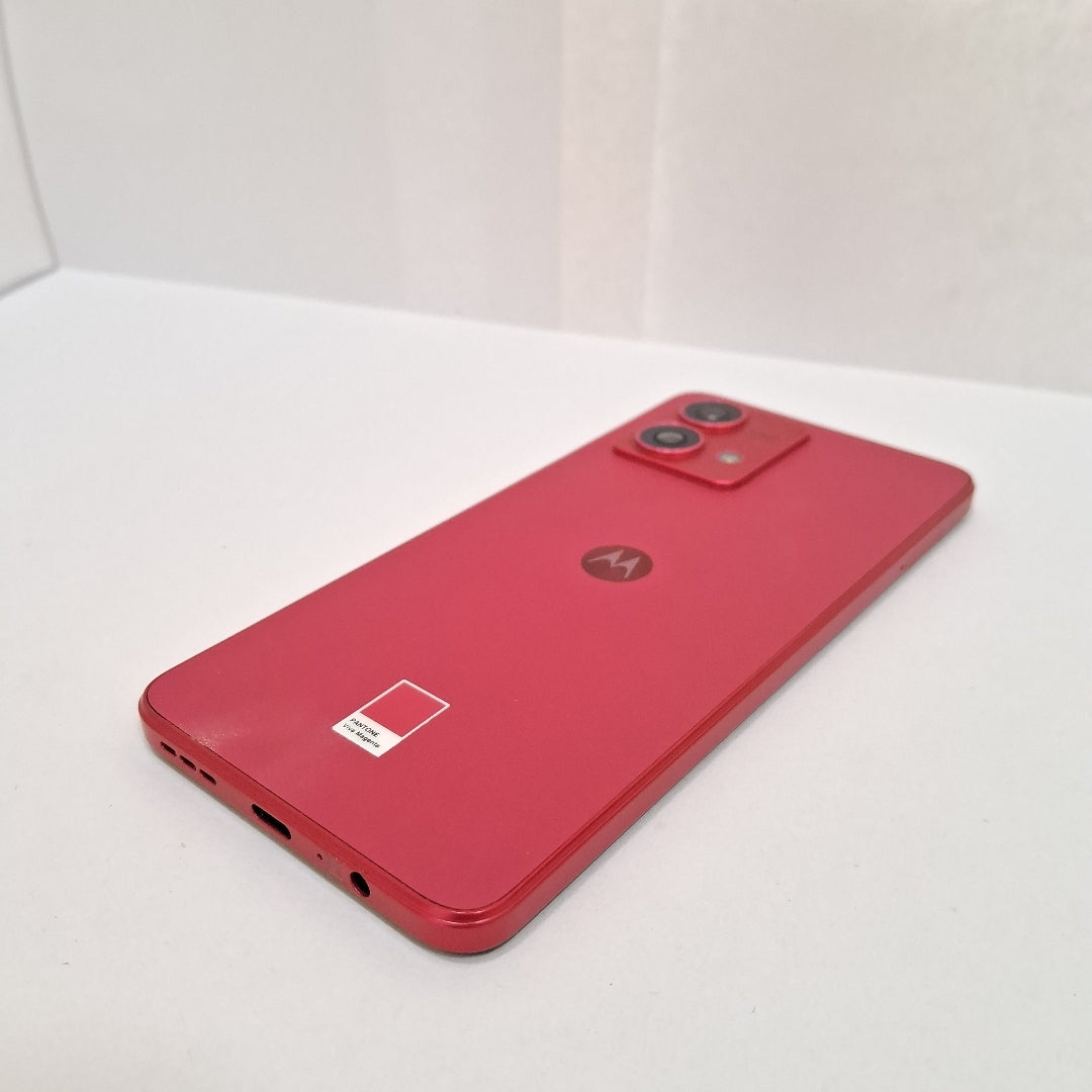 CELULAR MOTOROLA MOTO G84 XT2347-1 (2023) 256 GB 8 GB RAM (SEMINUEVO)