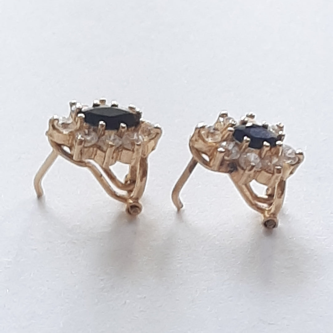ARETES PAR ORO 14 K 2.6 GRMS (SEMINUEVO)
