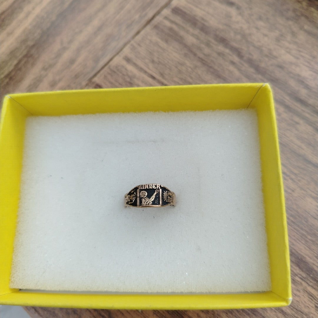 ANILLO DE GRADUACIÓN ORO 8 K 1.1 GRMS (SEMINUEVO)