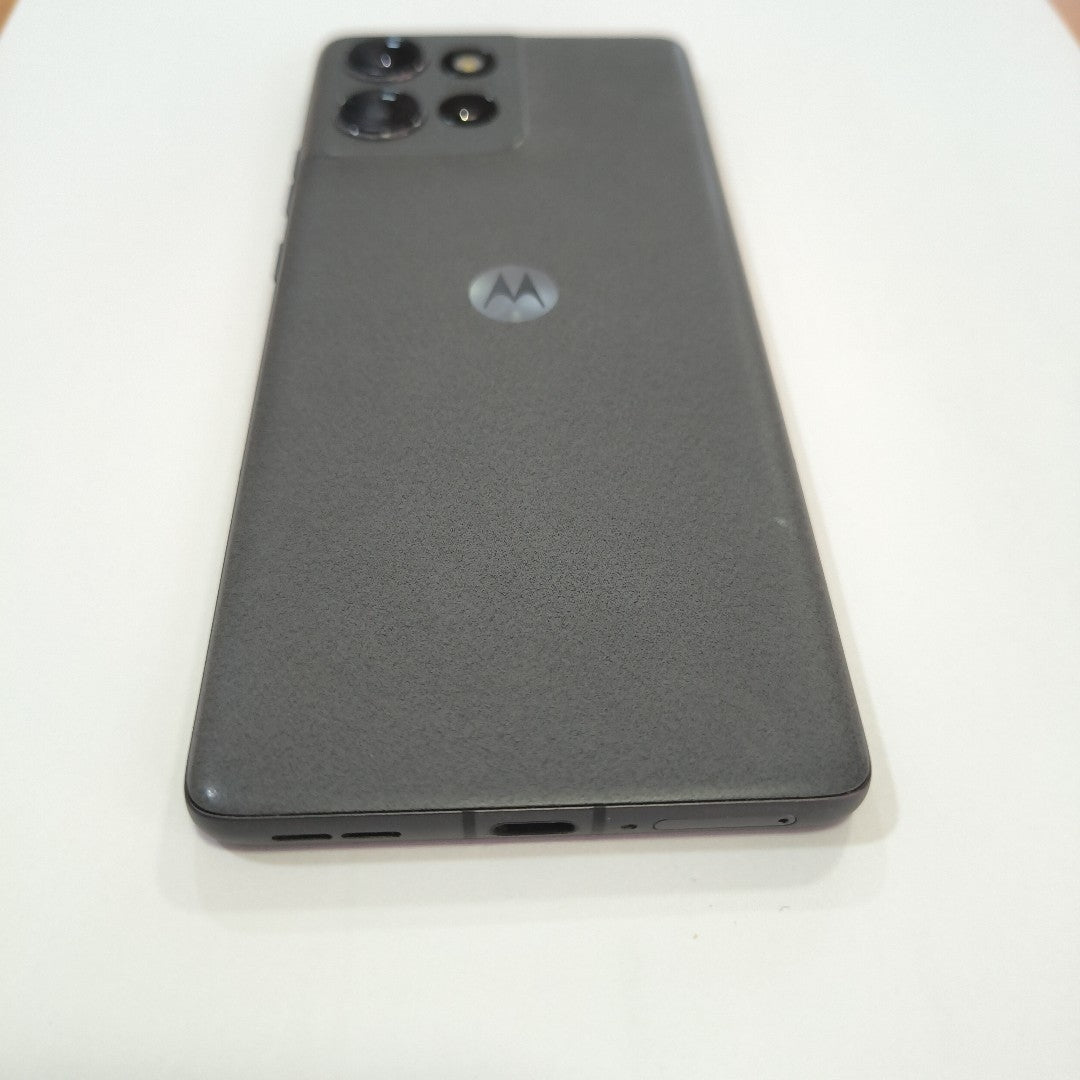 CELULAR MOTOROLA MOTO EDGE 50 5G XT2407-1 (2024) 512 GB 12 GB RAM (SEMINUEVO)
