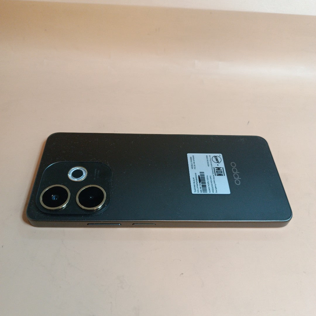 CELULAR OPPO A5 PRO 5G CPH2695 (2025) 256 GB 8 GB RAM (SEMINUEVO)
