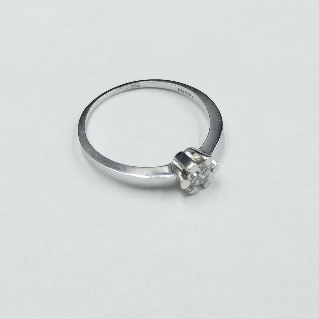 ANILLITO ORO BLANCO 14 K 1.4 GRMS (SEMINUEVO)