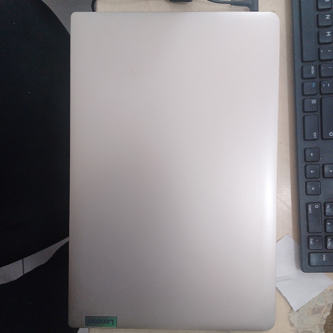 LAPTOP LENOVO IDEAPAD 1 15ALC7 (2024) 512 GB SSD 16 GB RAM (SEMINUEVO)