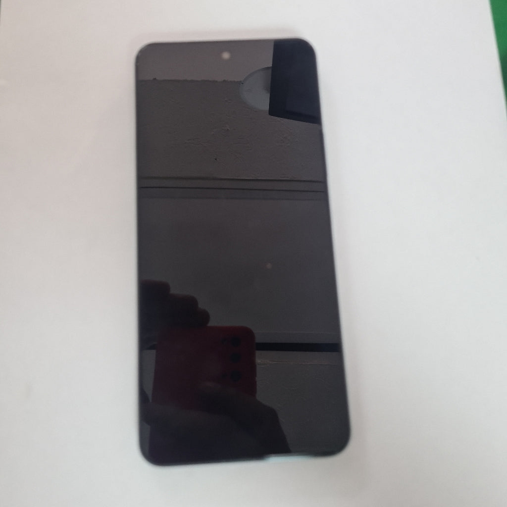 CELULAR VIVO Y28 V2352 256 GB 8 GB RAM (SEMINUEVO)