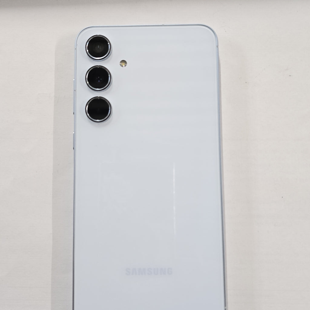 CELULAR SAMSUNG GALAXY A55 5G SM-A556E (2024) 256 GB 8 GB RAM (SEMINUEVO)