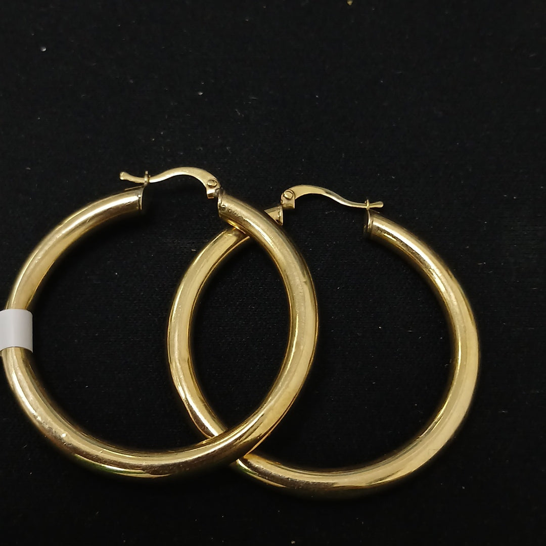 ARRACADAS PAR ORO 10 K 4.3 GRMS (SEMINUEVO)