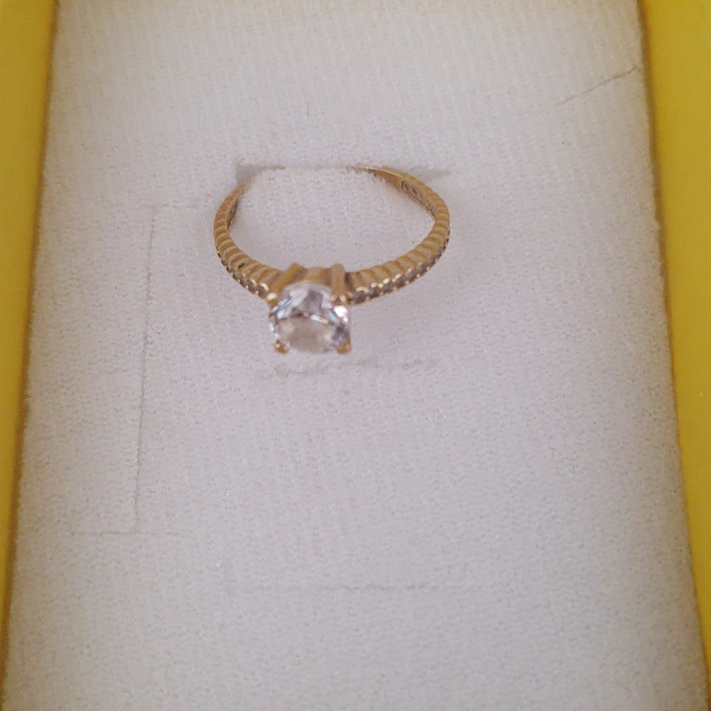 SOLITARIO ORO 14 K 2.3 GRMS (SEMINUEVO)