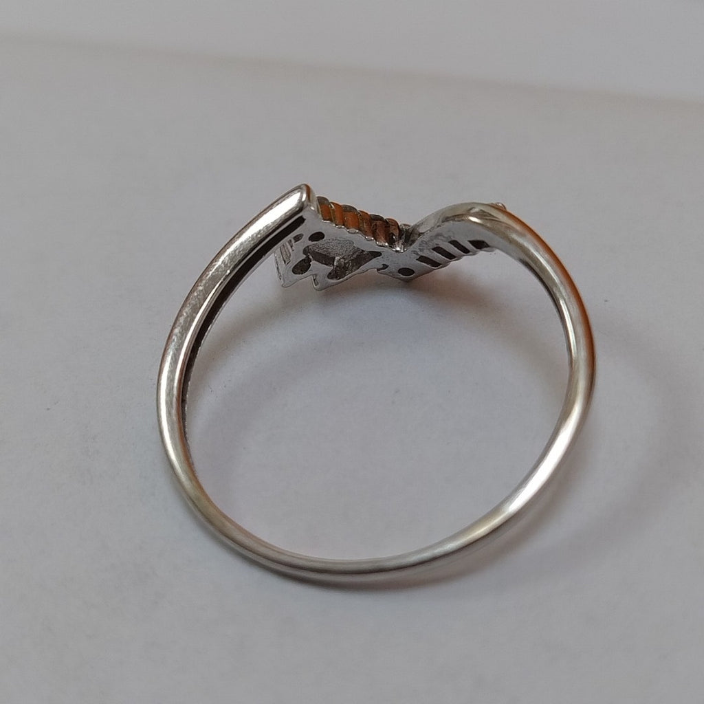 ANILLITO ORO BLANCO 14 K 1.4 GRMS (SEMINUEVO)