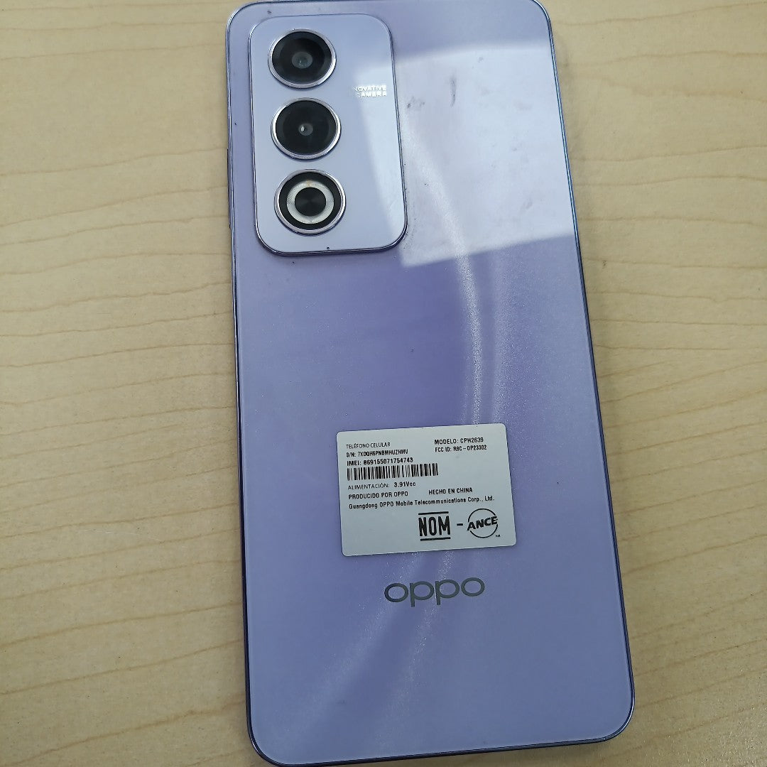 CELULAR OPPO A80 5G CPH2639 (2024) 256 GB 8 GB RAM (SEMINUEVO)