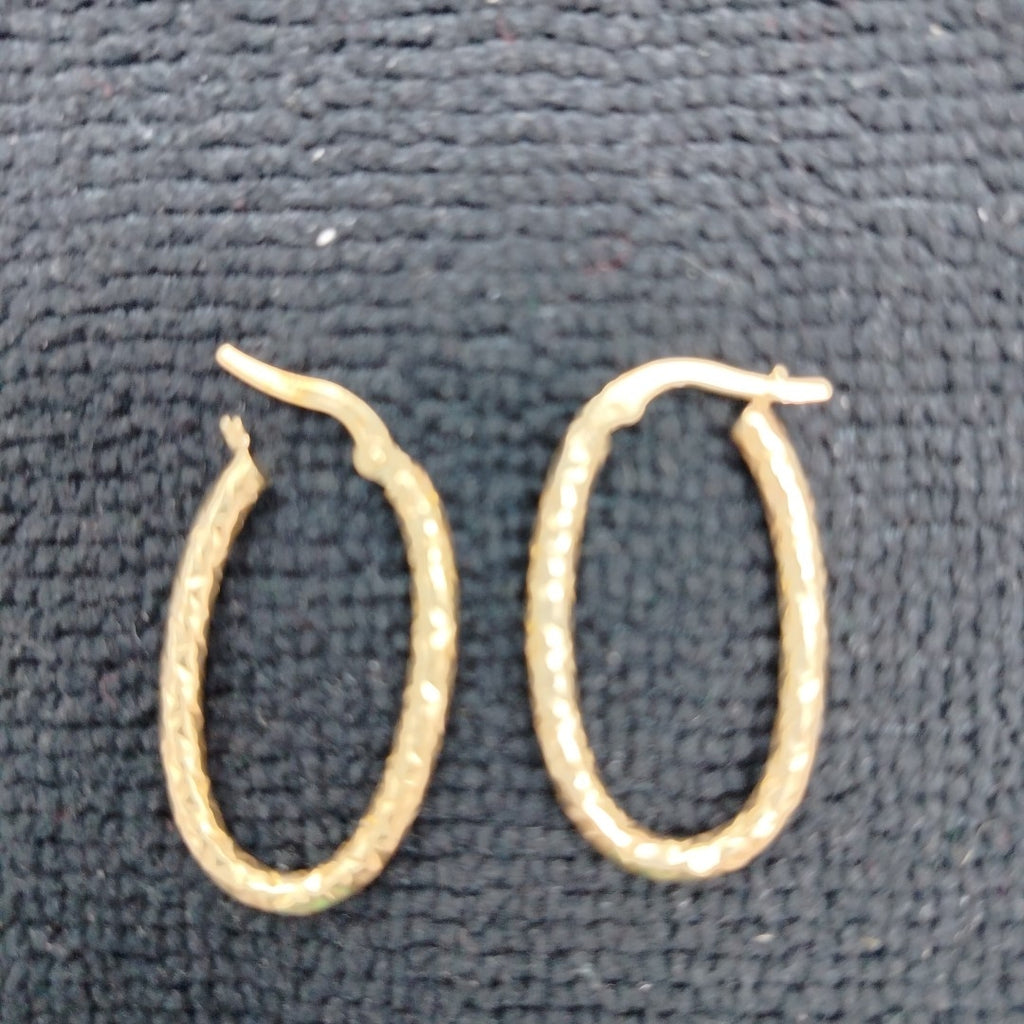 ARRACADAS PAR ORO 10 K 0.9 GRMS (SEMINUEVO)