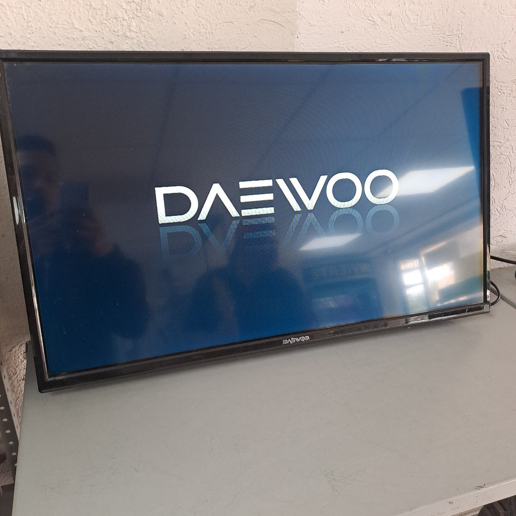PANTALLA DAEWOO L32S7800TN 32" LED HD (SEMINUEVO)