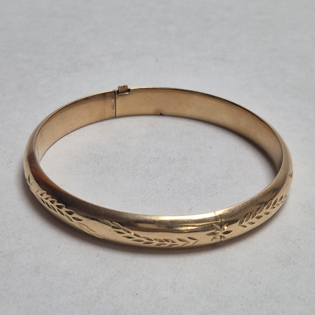 PULSERA RIGIDA ORO 10 K 11.6 GRMS (SEMINUEVO)