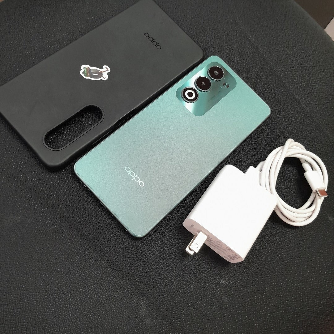 CELULAR OPPO A5 CPH2727 (2025) 256 GB 4 GB RAM (SEMINUEVO)