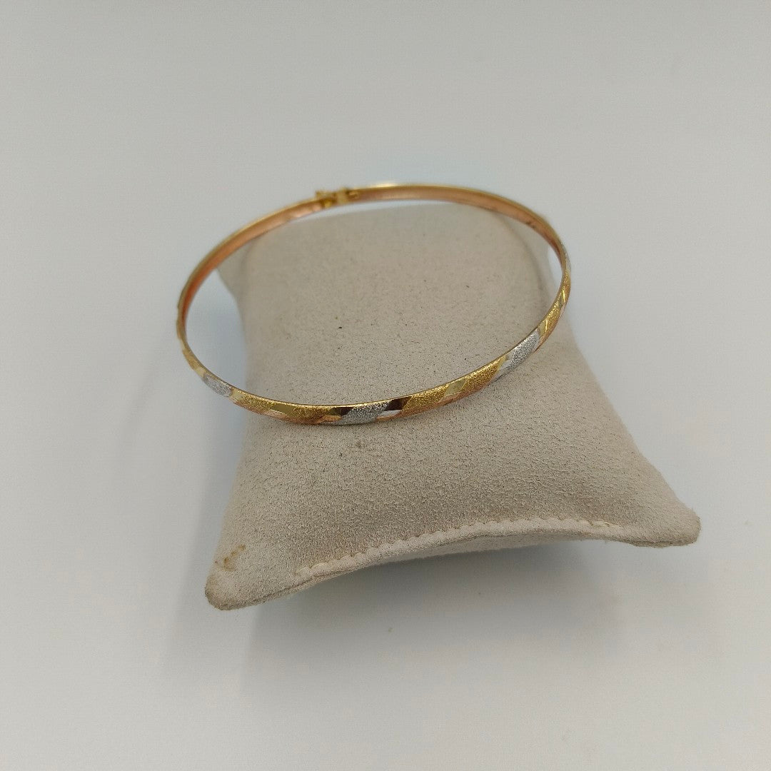 PULSERA RIGIDA ORO 14 K 4.7 GRMS (SEMINUEVO)