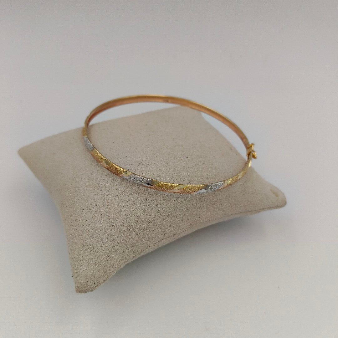 PULSERA RIGIDA ORO 14 K 4.7 GRMS (SEMINUEVO)