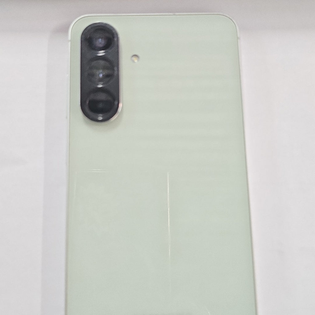 CELULAR SAMSUNG GALAXY A56 SM-A566E (2025) 256 GB 8 GB RAM (SEMINUEVO)