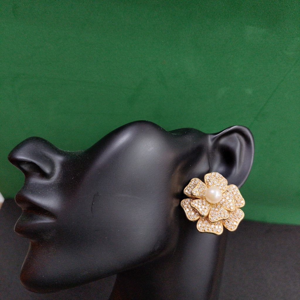 ARETES PAR ORO 14 K 26.8 GRMS (SEMINUEVO)