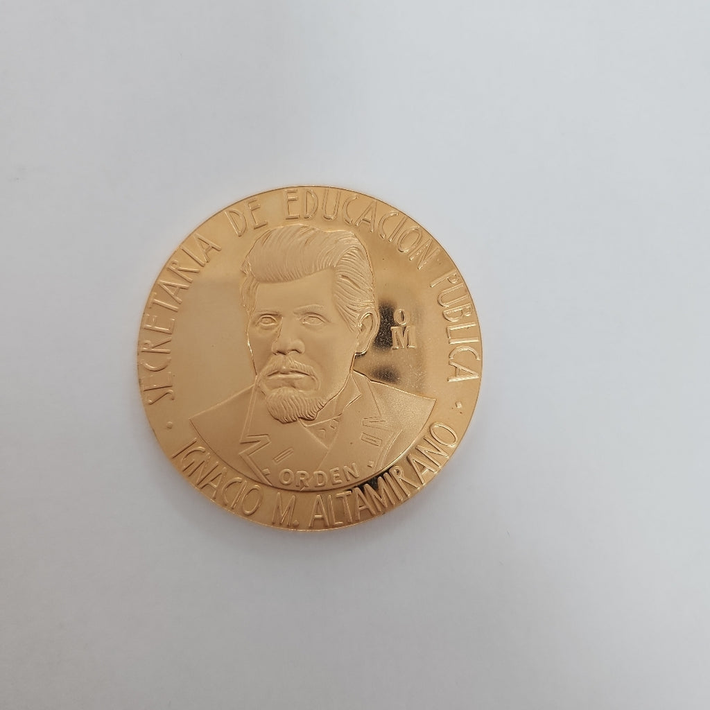 MEDALLA CONMEMORATIVA ORO 21 K 42,00 GRMS (SEMINUEVO)