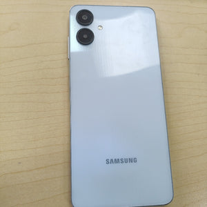 CELULAR SAMSUNG GALAXY A06 SM-A065M (2024) 64 GB 4 GB RAM (SEMINUEVO)