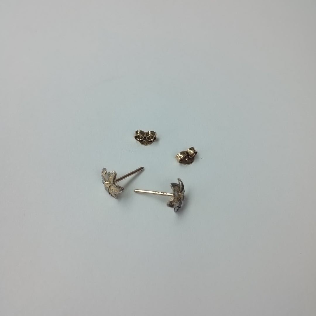 BROQUELES PAR ORO 14 K 0.9 GRMS (SEMINUEVO)