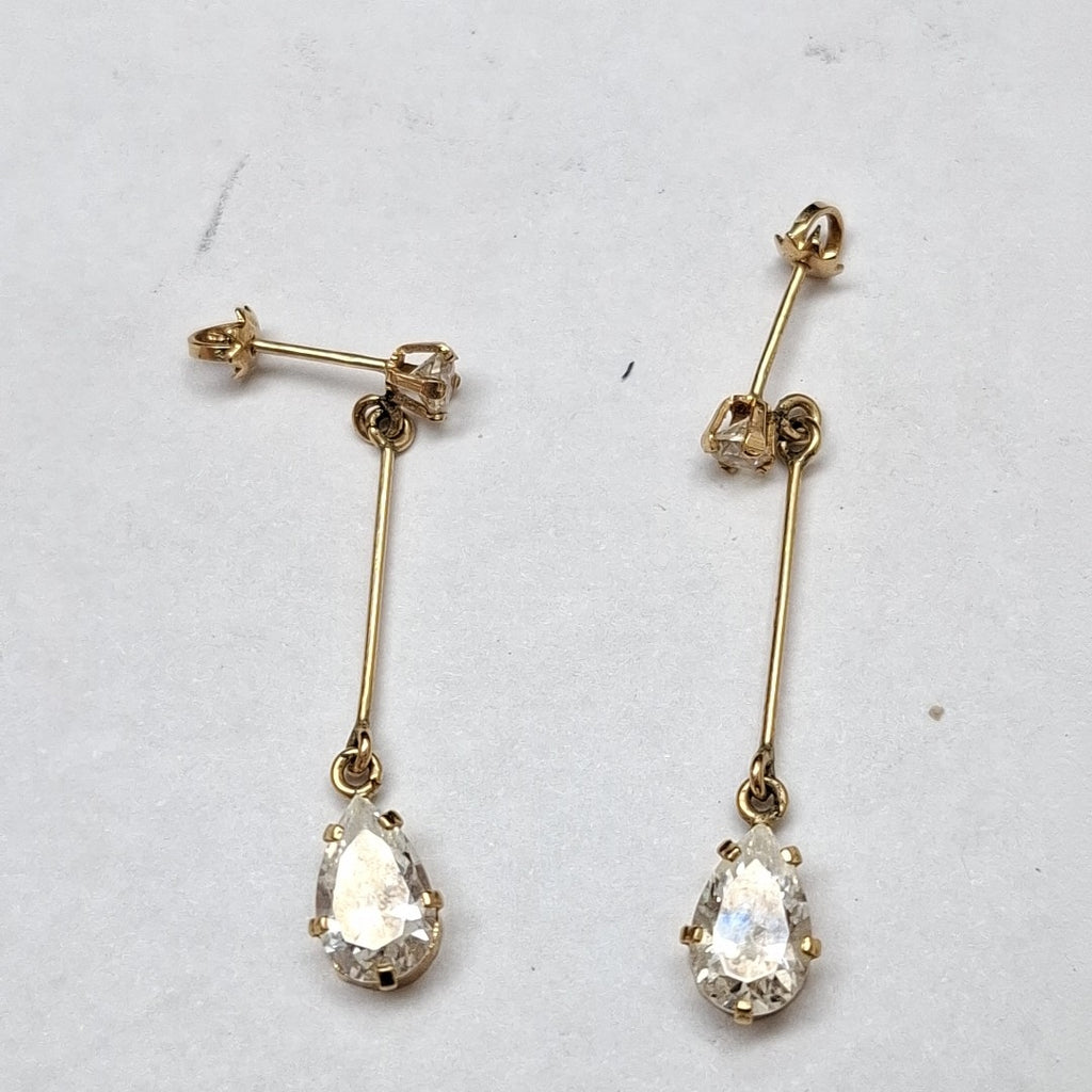 ARETES PAR ORO 10 K 1.4 GRMS (SEMINUEVO)