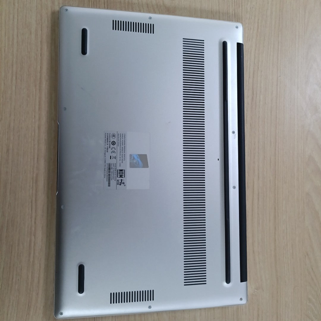 LAPTOP HUAWEI MATEBOOK D 15 BODE-WDH9 (2022) 512 GB SSD 8 GB RAM (SEMINUEVO)