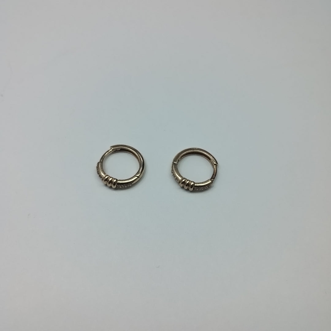 ARETES PAR ORO 14 K 1.6 GRMS (SEMINUEVO)
