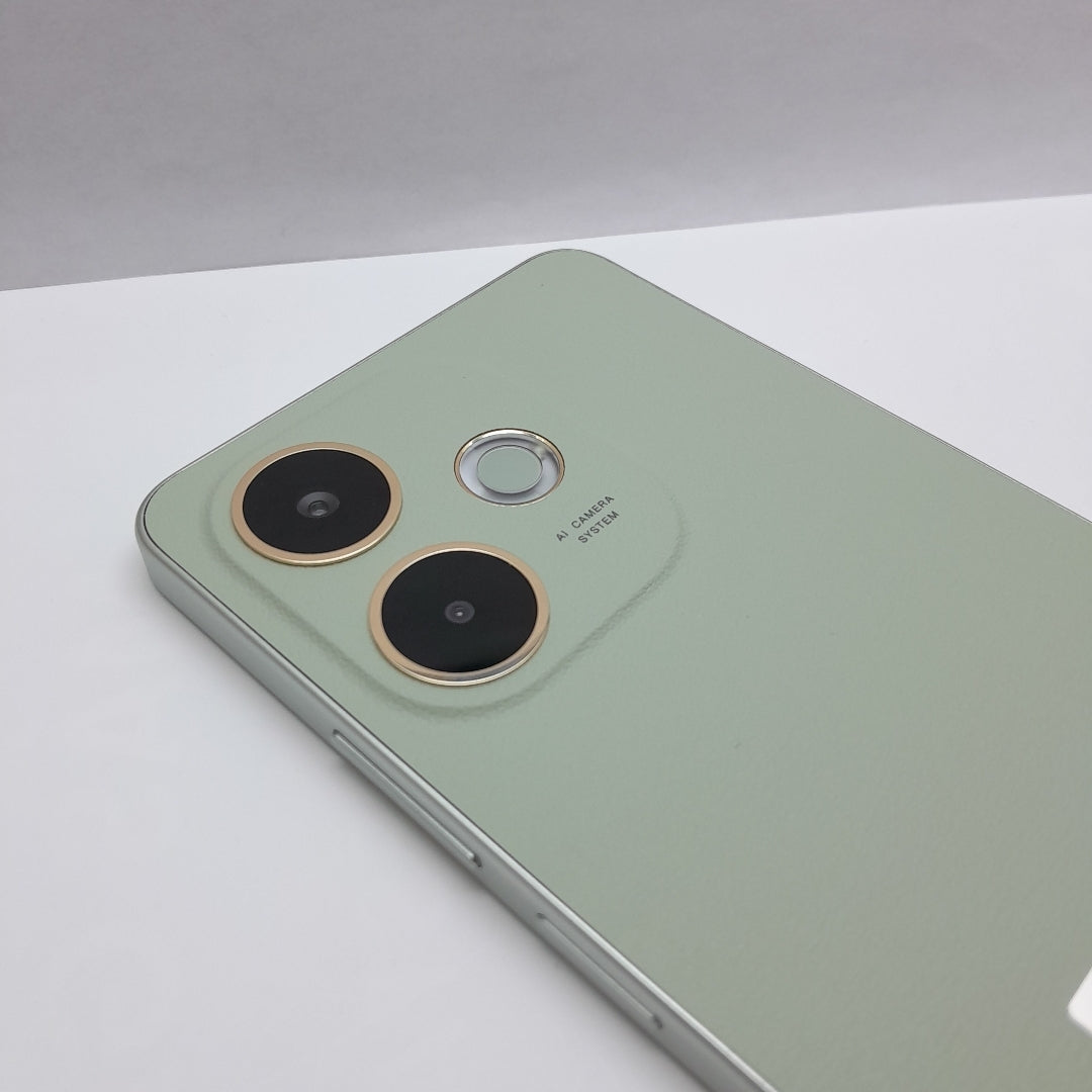CELULAR OPPO A5 PRO CPH2711 (2025) 256 GB 8 GB RAM (SEMINUEVO)