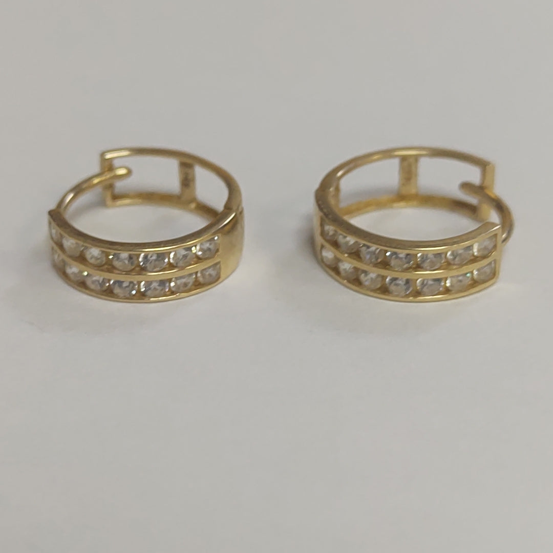 ARRACADAS PAR ORO 14 K 1 GRMS (SEMINUEVO)