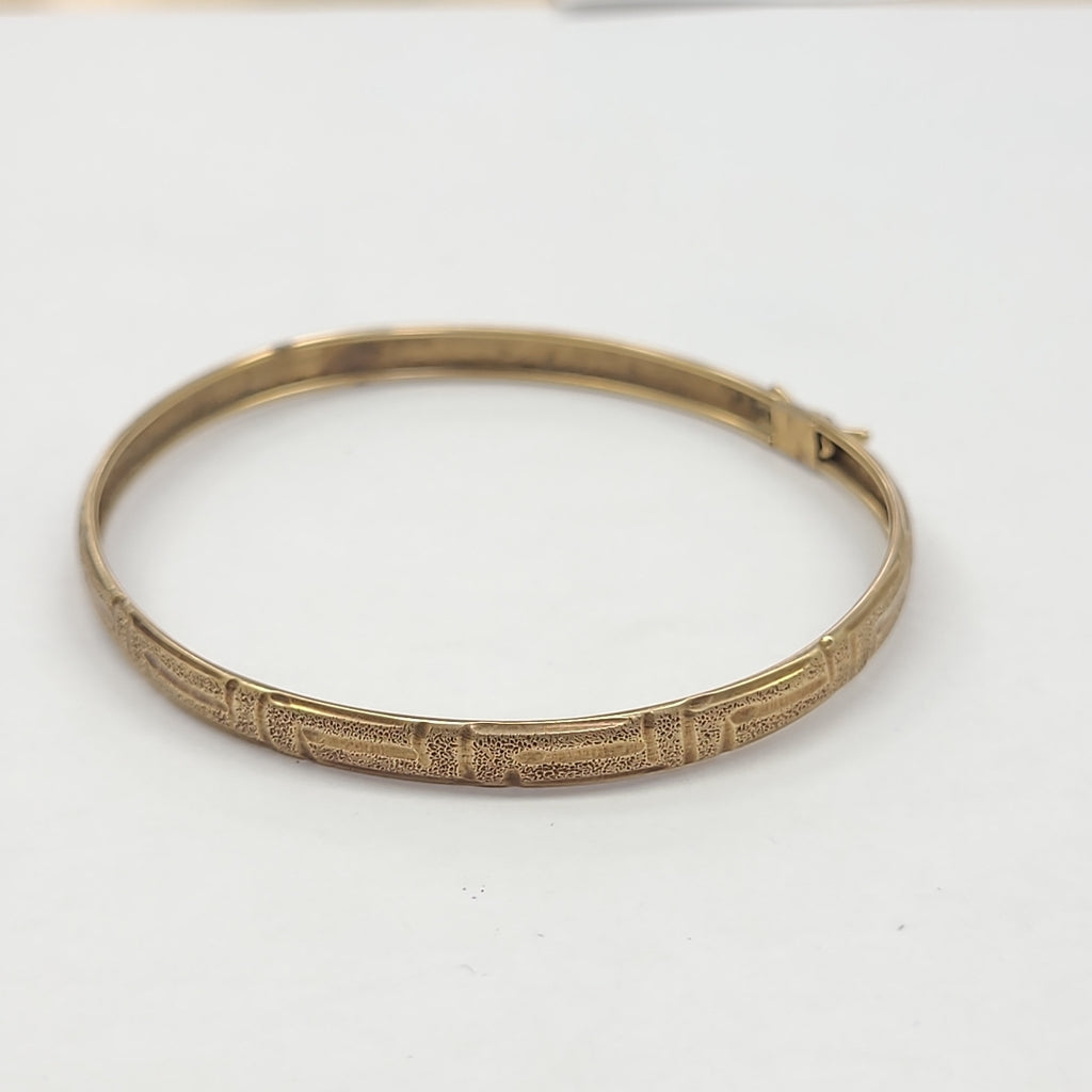 PULSERA RIGIDA ORO 10 K 3.7 GRMS (SEMINUEVO)